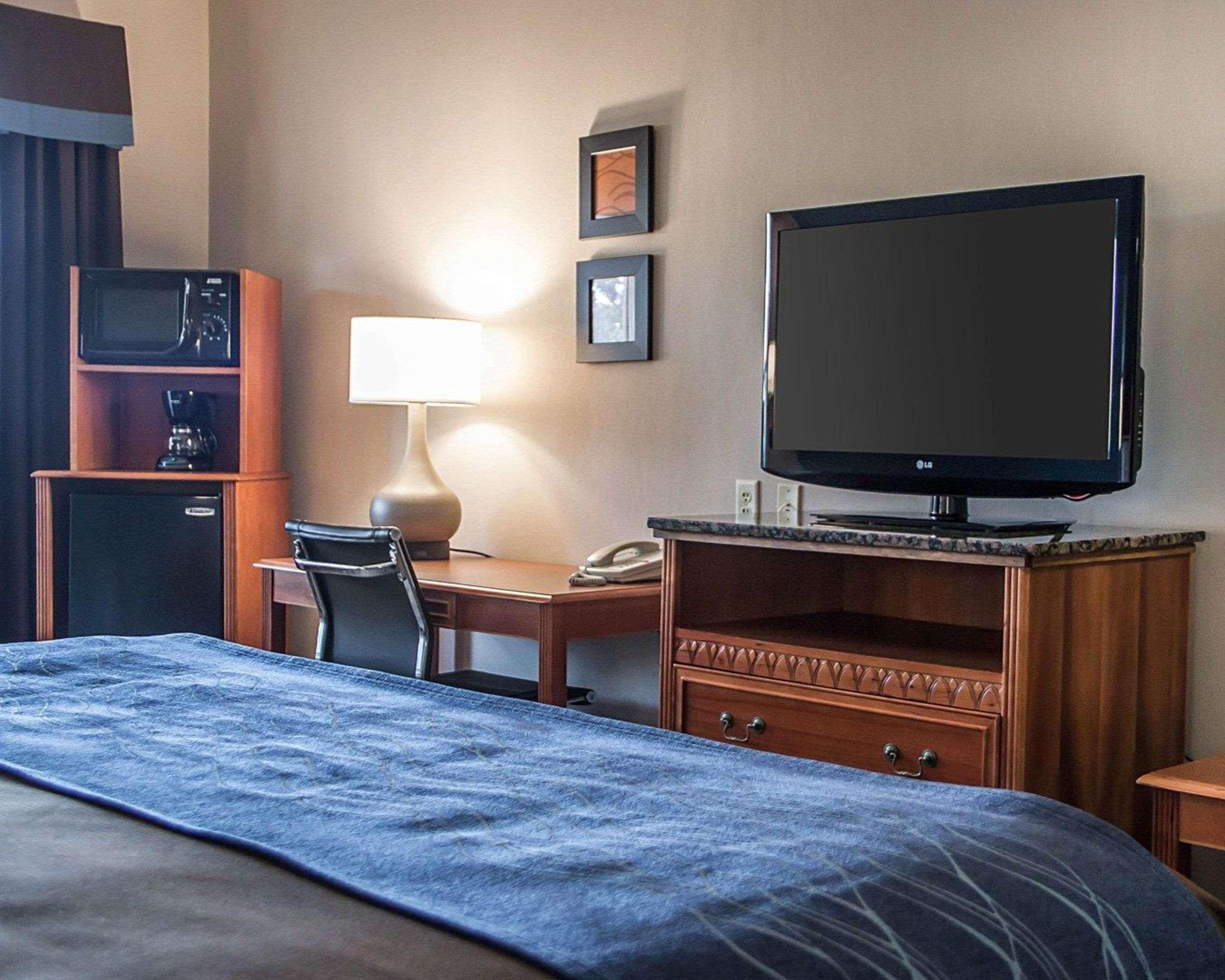 Express & By Ihg 3* Weatherford