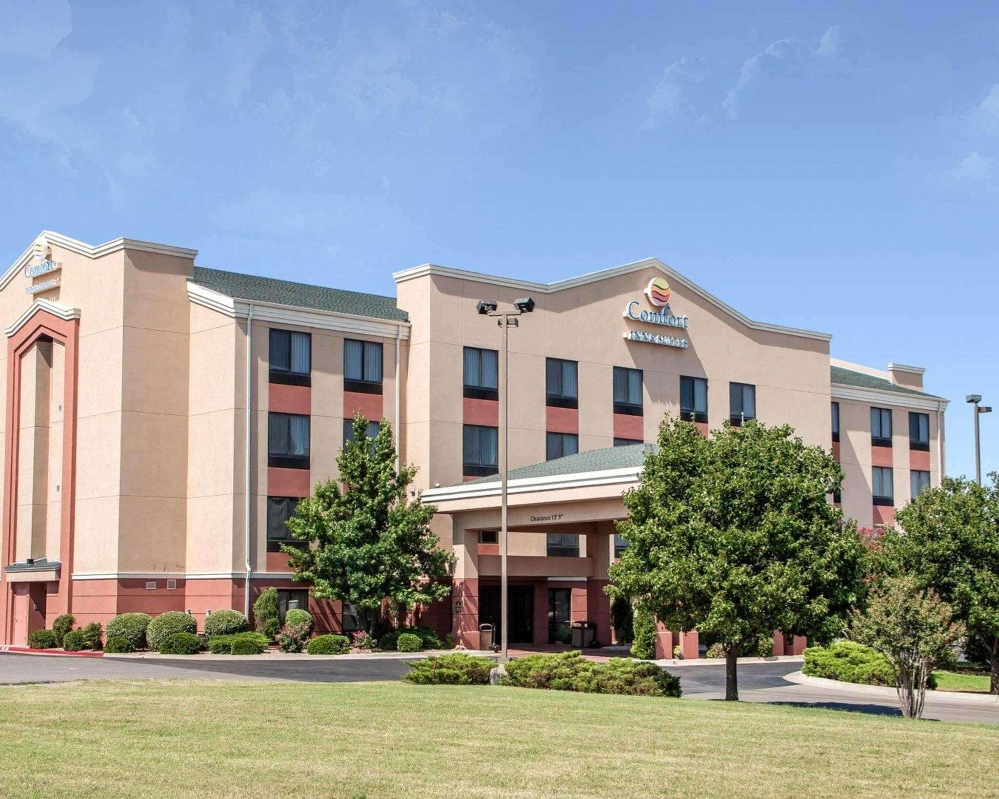 Hotel Express & By Ihg