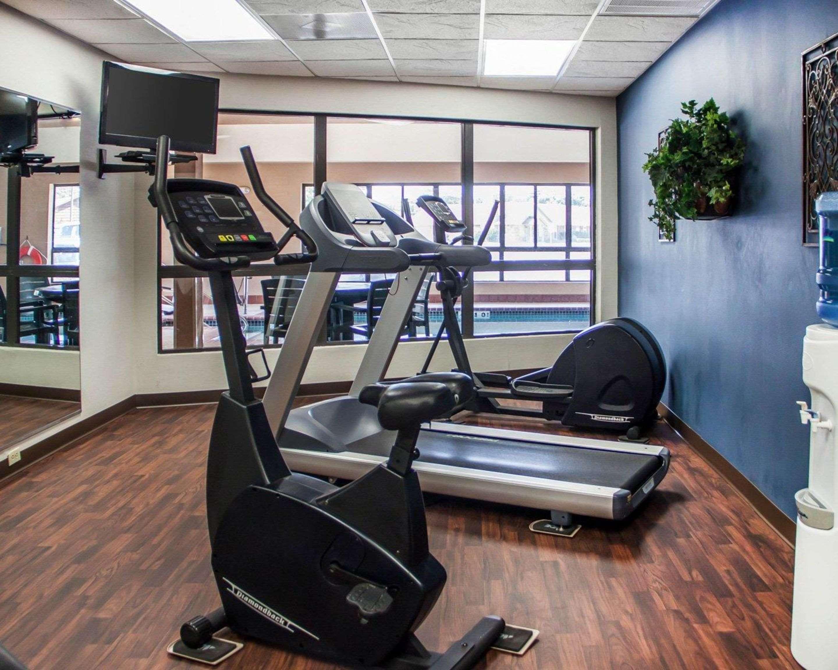 Express & By Ihg 3* Weatherford