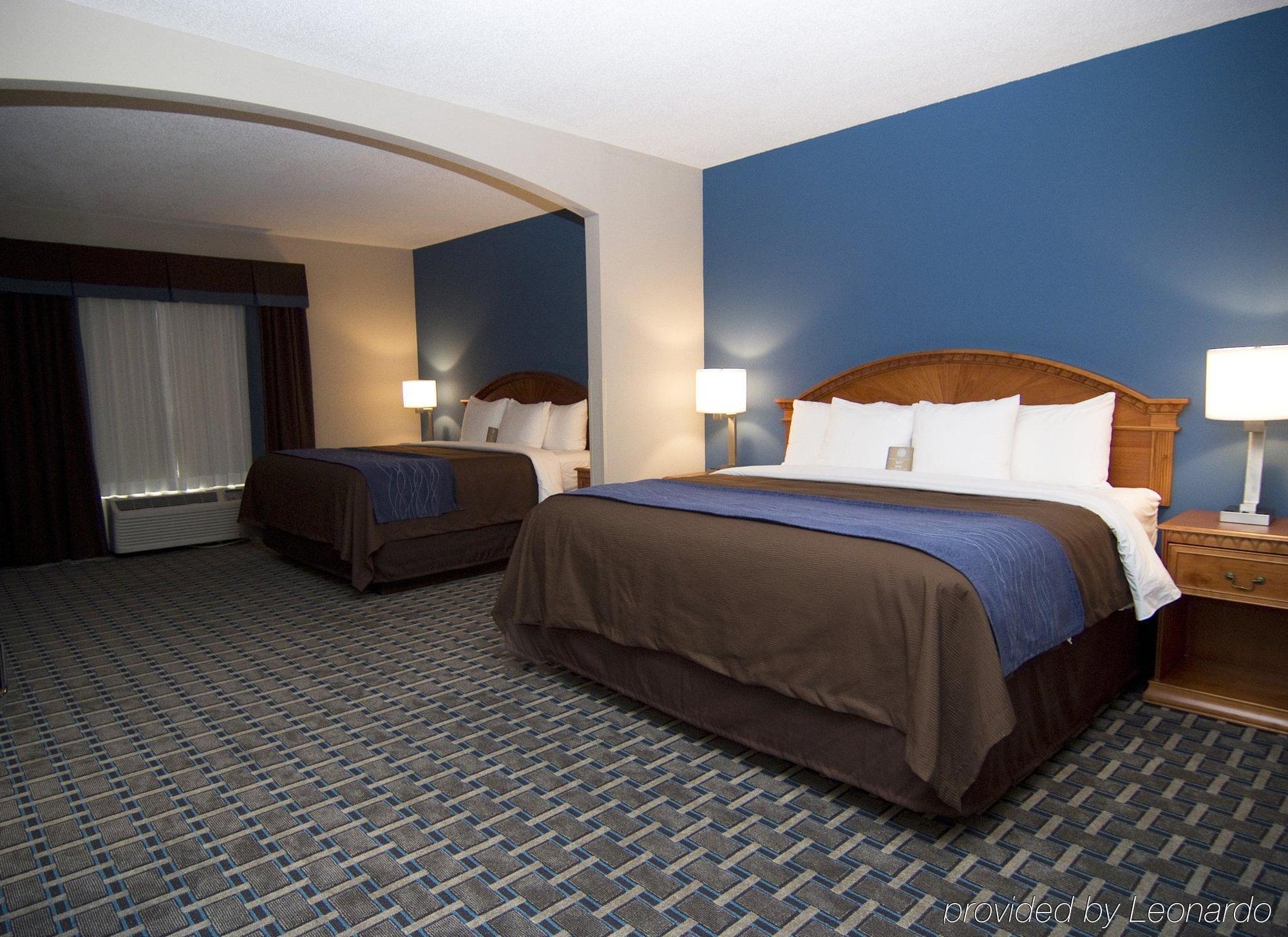 Hotel Express & By Ihg 3*