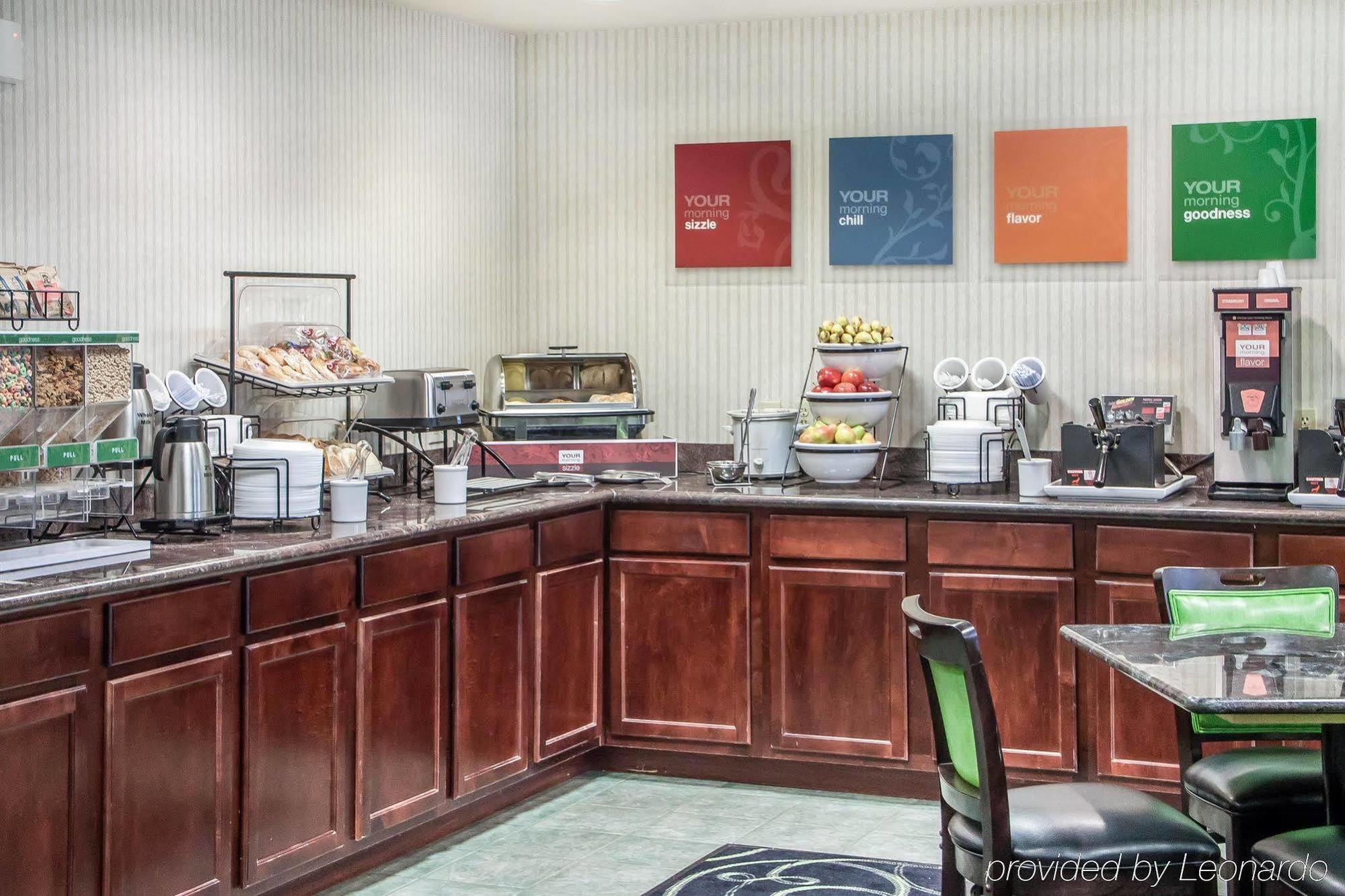 Express & By Ihg Hotel 3*