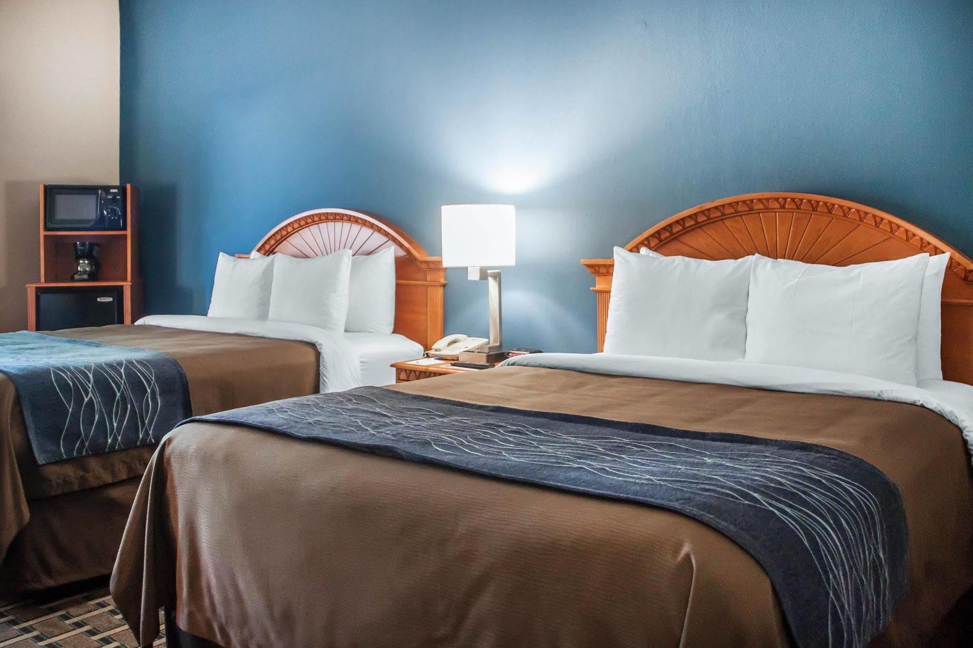 Hotel Express & By Ihg 3*