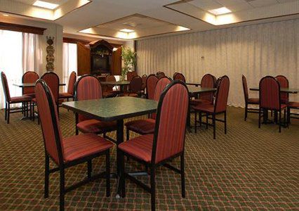 Hotel Express & By Ihg 3*